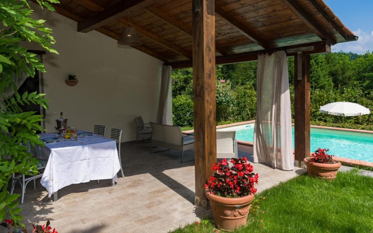 Villa Con Piscina Esclusiva Nel Verde ลุคคา ภายนอก รูปภาพ